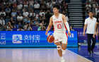 中國男籃三戰(zhàn)全勝，C組第一晉級八強，待戰(zhàn)1/4決賽。